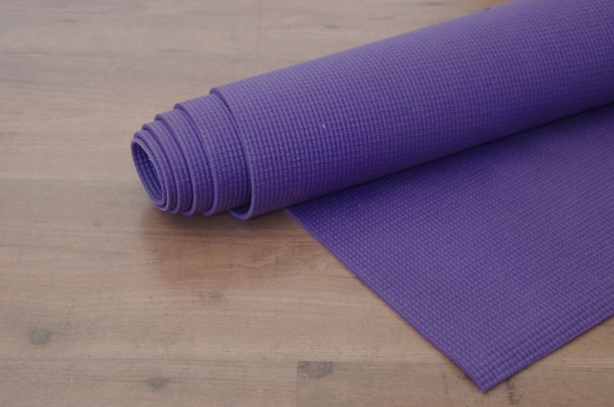 My yoga mat is slippery online