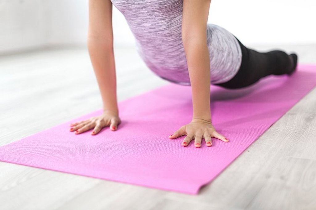 Step-by-Step Guide: How to Wash a Yoga Mat Properly - Yune Yoga