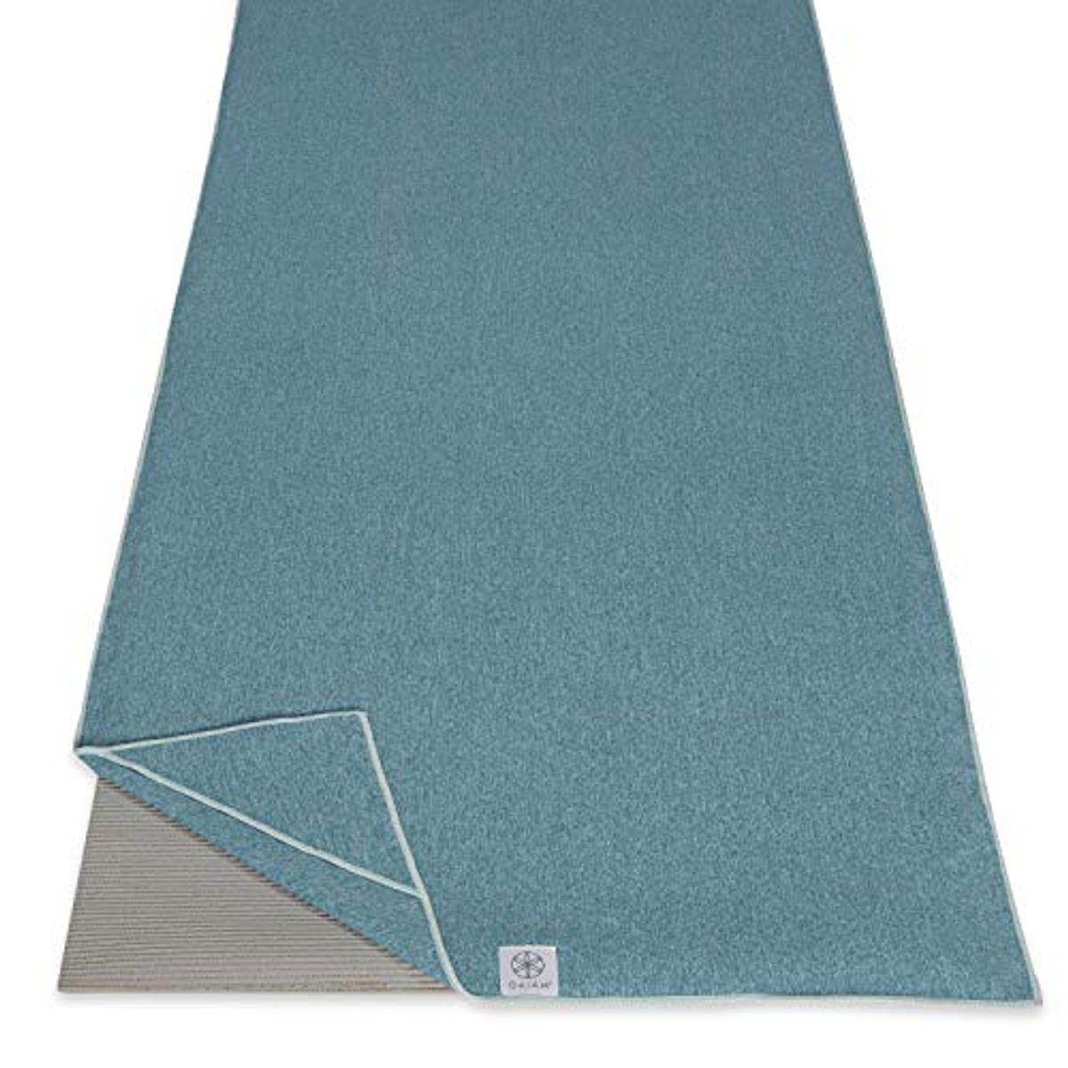 5 Reasons Why a Yoga Mat Towel is Essential for Your Practice