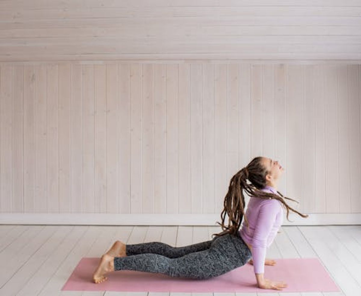 The Ultimate Guide to Choosing the Best Yoga Mat for Hot Yoga Sessions