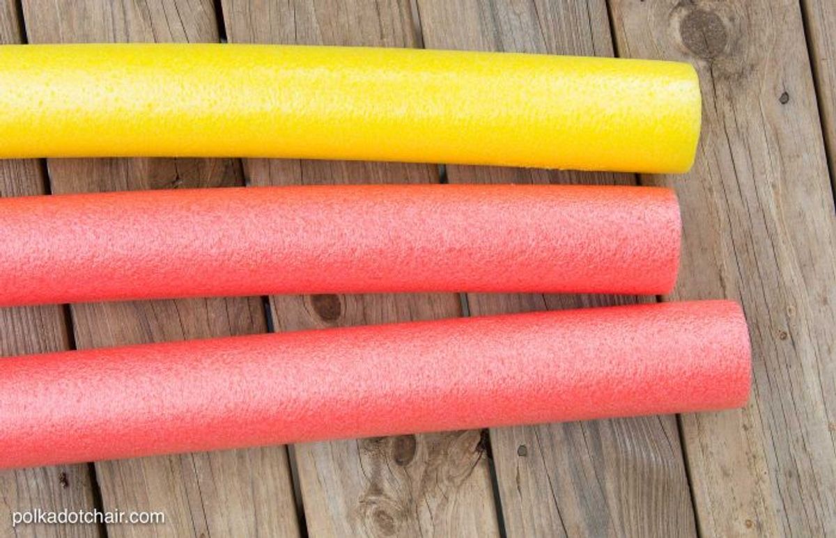 The Refreshing Power of Yoga Mat Spray: Keeping Your Practice Clean and Inviting