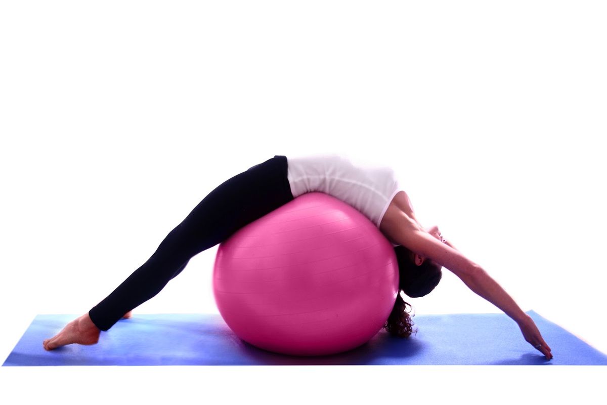 B Yoga Mat Review: Balancing Grip, Comfort, and Eco-Friendliness
