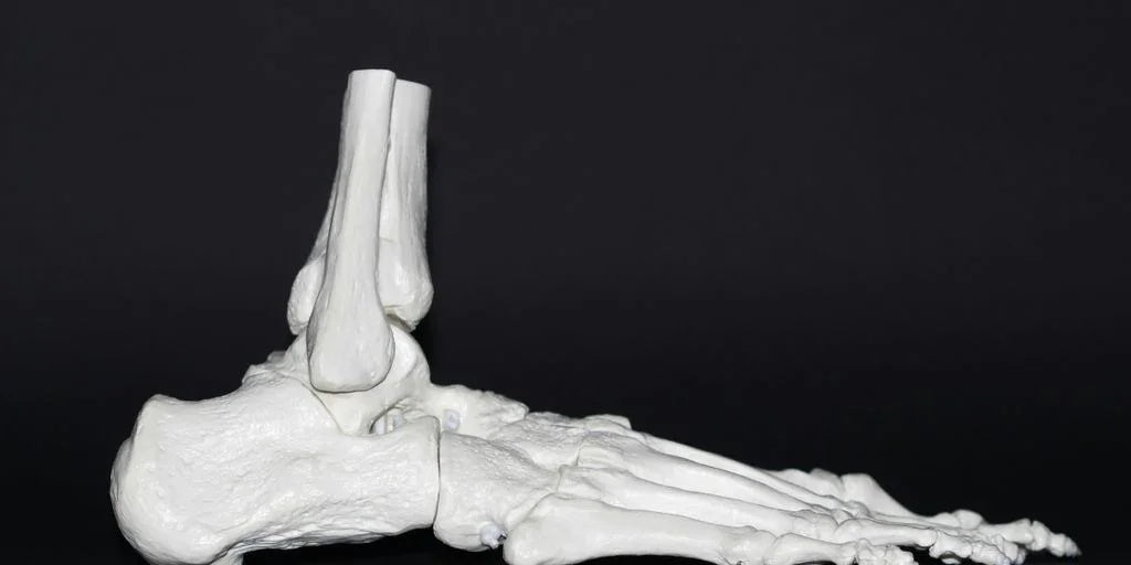Preventing and Managing Knee Injuries From Yoga - Yune Yoga