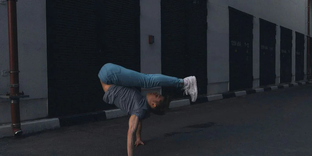 The Rise of the Yoga Pants Man: Comfort, Style, and Acceptance - Yune Yoga