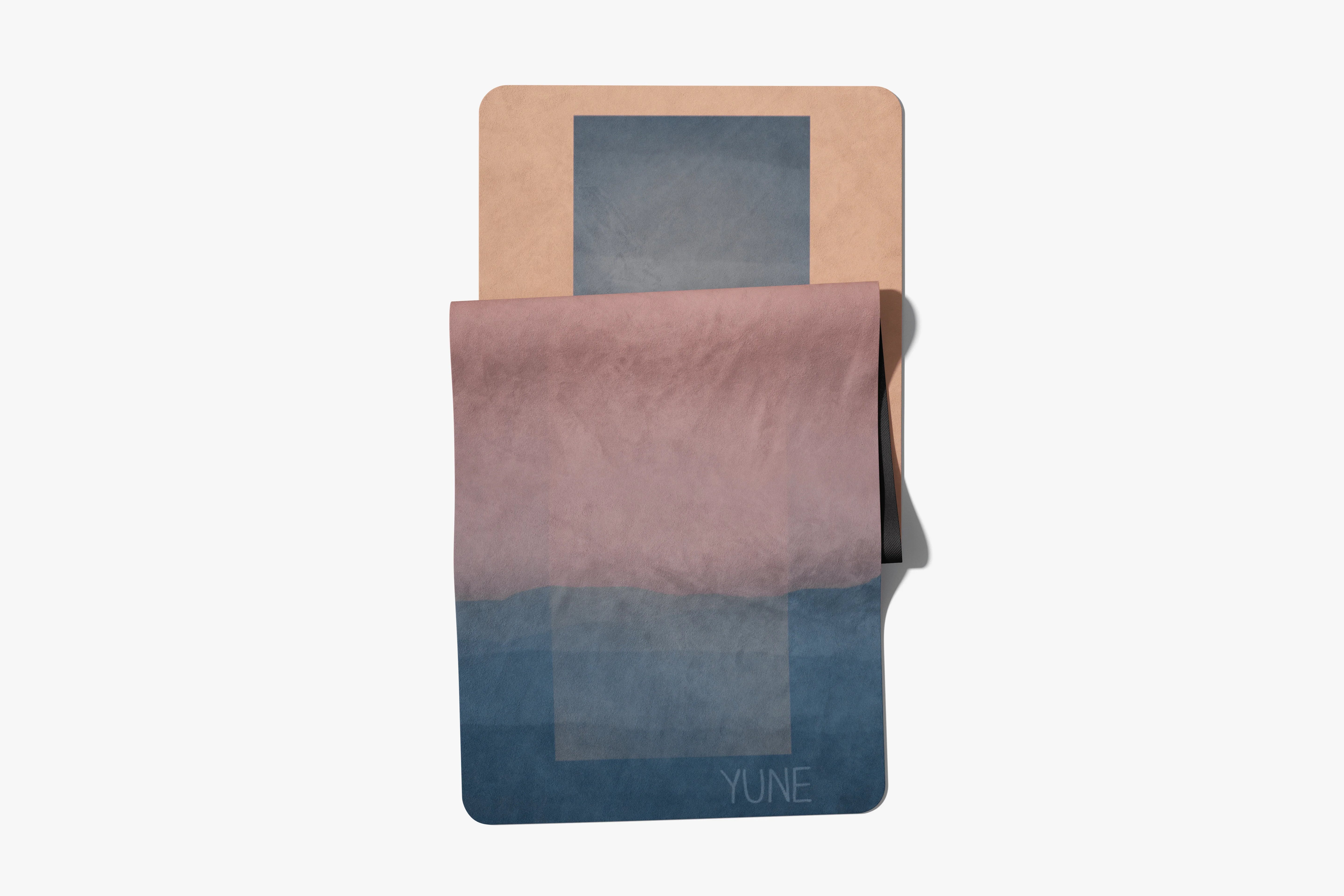 Gradient blue to pink blanket with 'Y-Line' branding on a white background