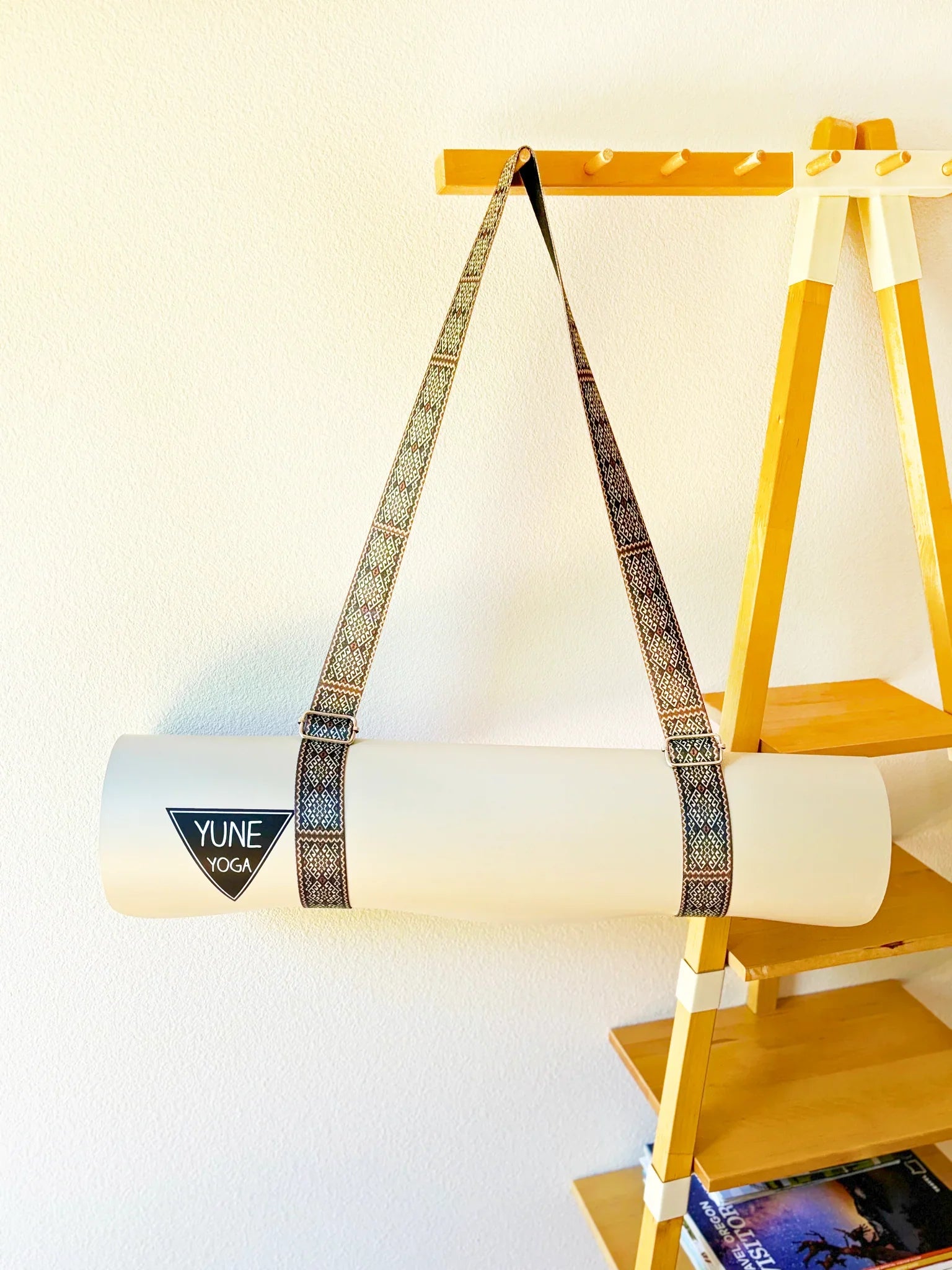 Yoga Strap | Stretching Strap | Metal Buckles | Brown | Yune | The Moab Rocks - Yune Yoga