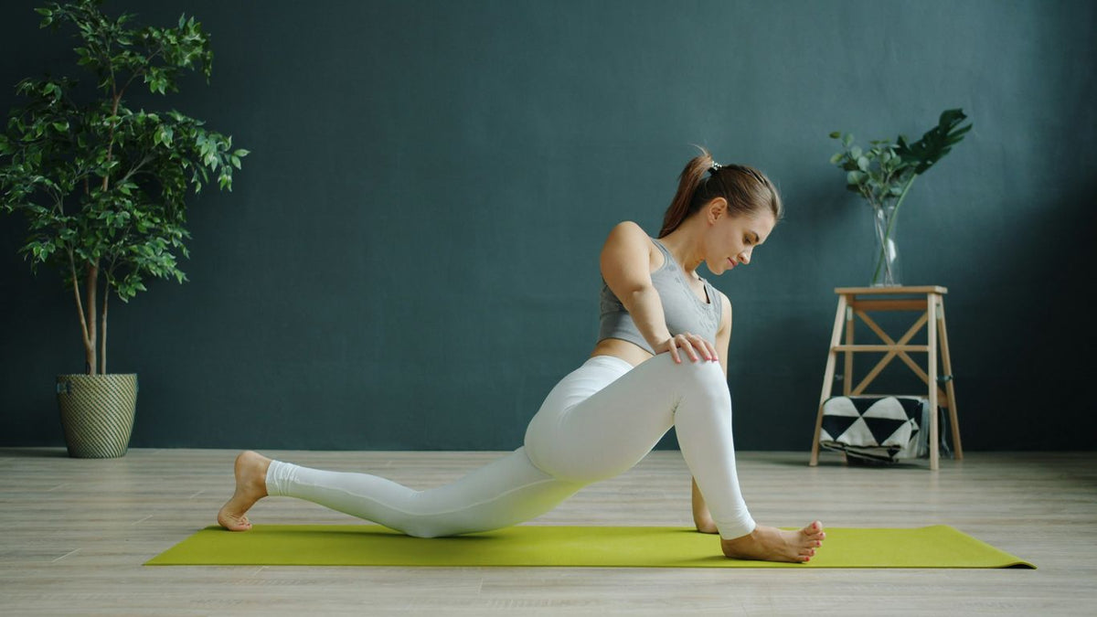 How to choose the best wide thick yoga mat for comfort, stability, and space