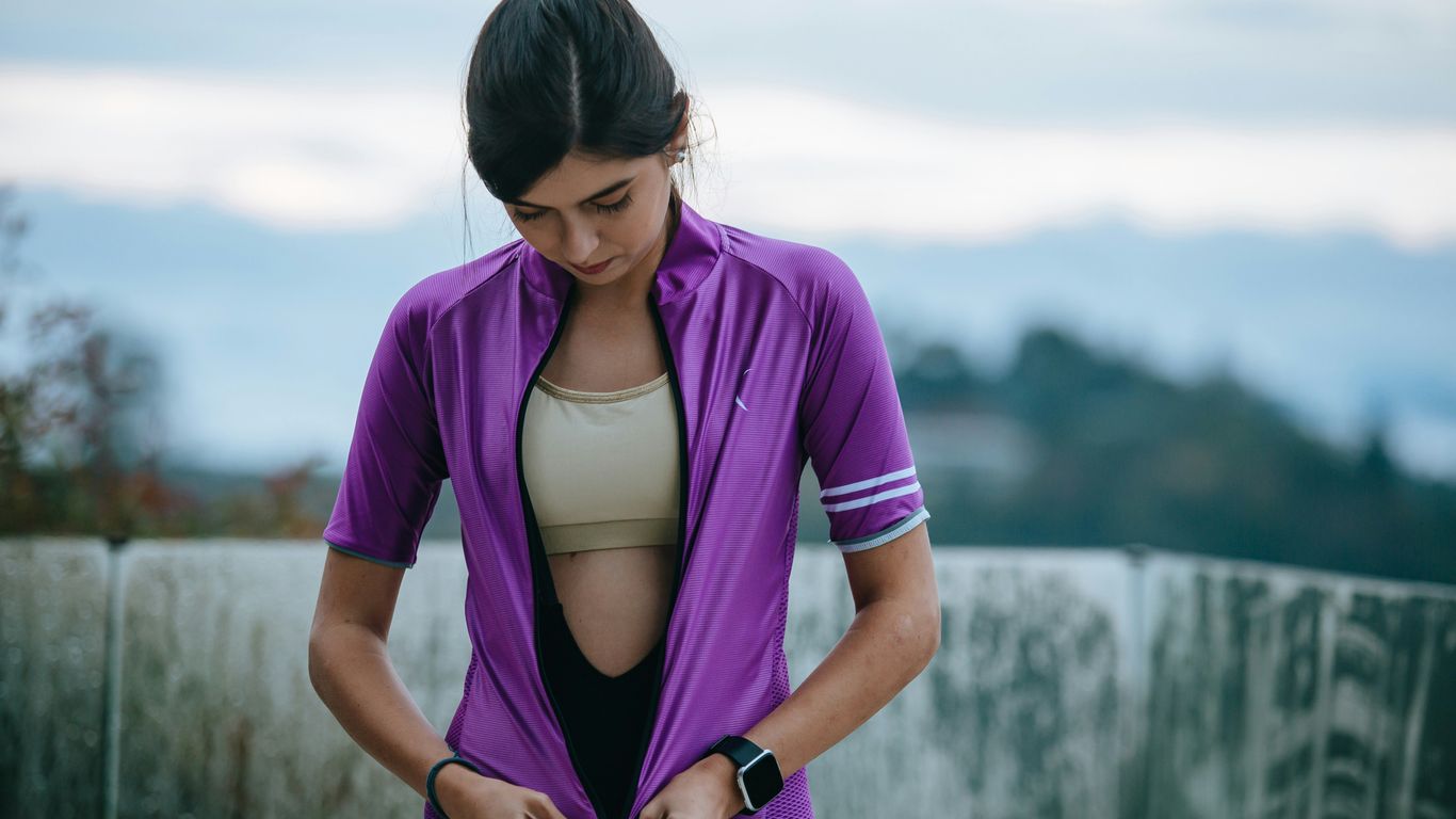 The ultimate guide to choosing your perfect pair of Alo Yoga sweatpants
