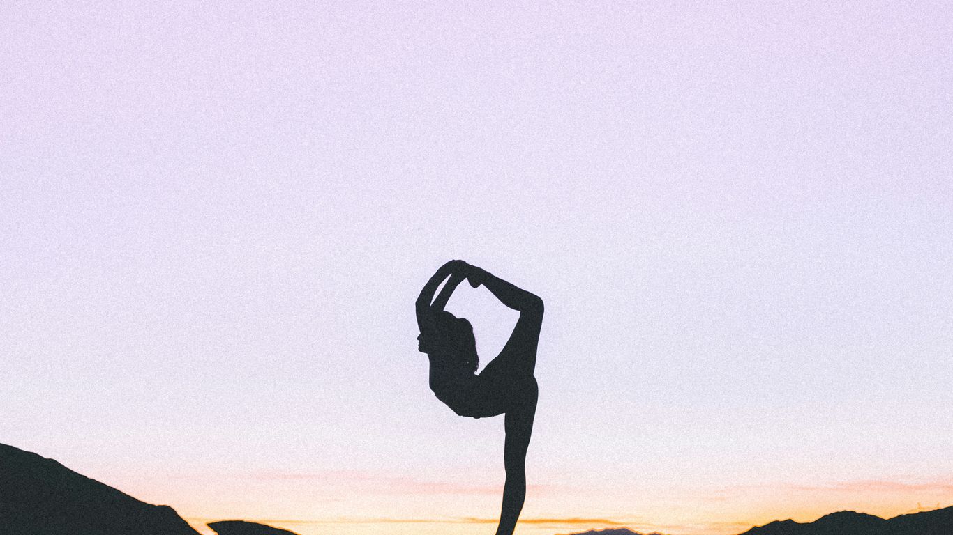 Everything you need to know about starting a dance yoga workout routine