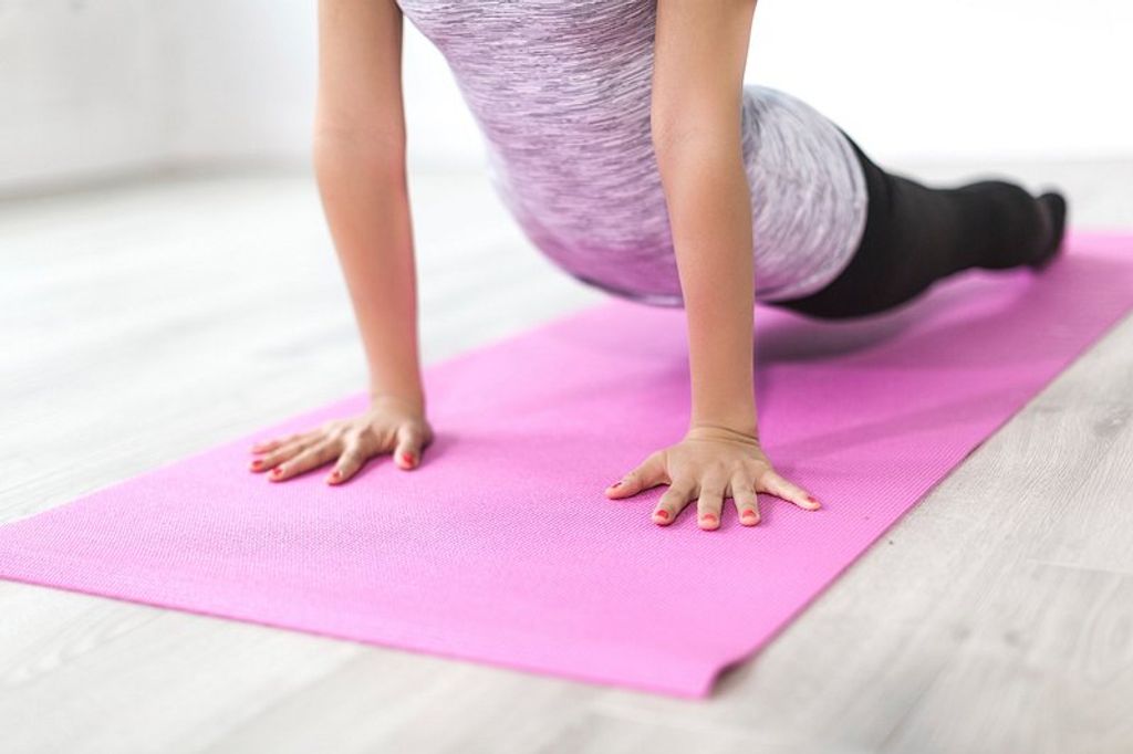 Step-by-Step Guide: How to Wash a Yoga Mat Properly