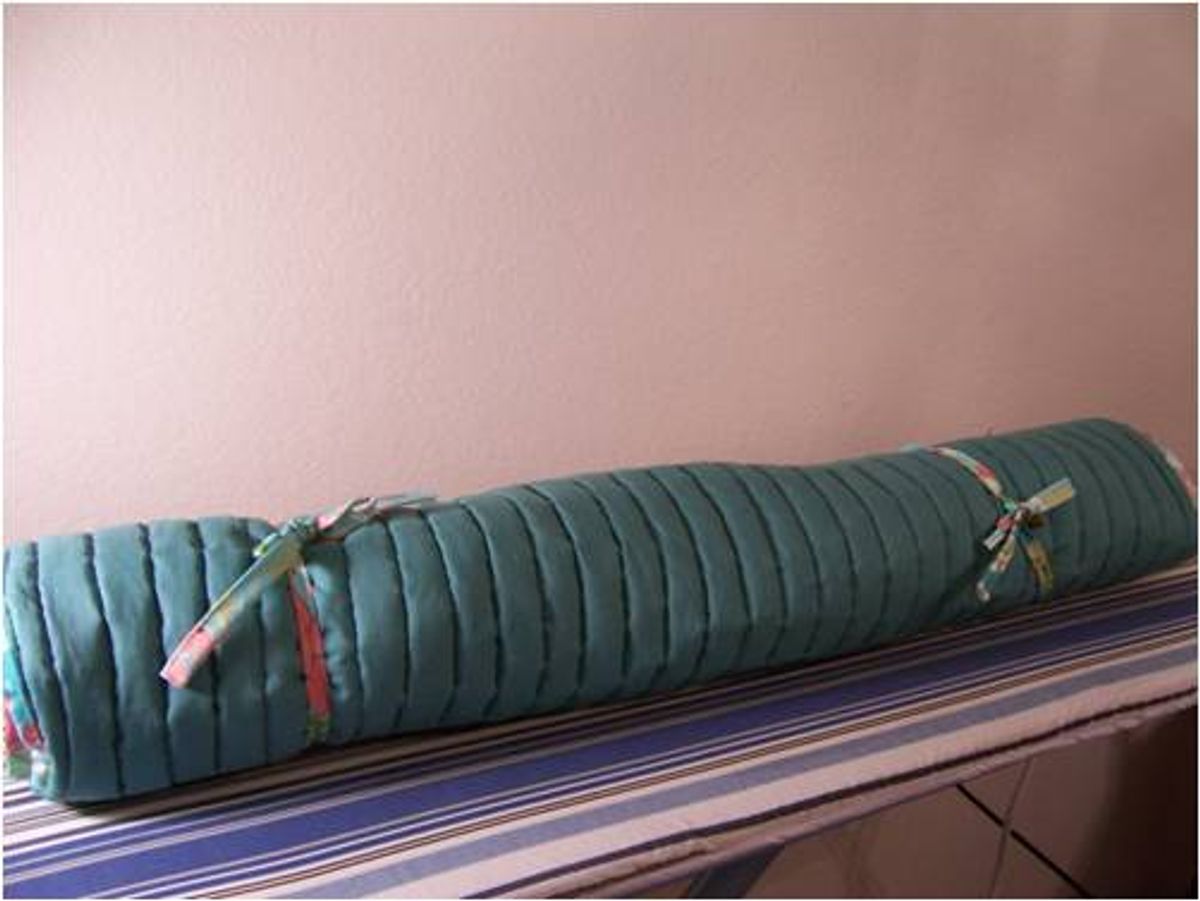 Choosing the Right Yoga Mat Material: What You Need to Know