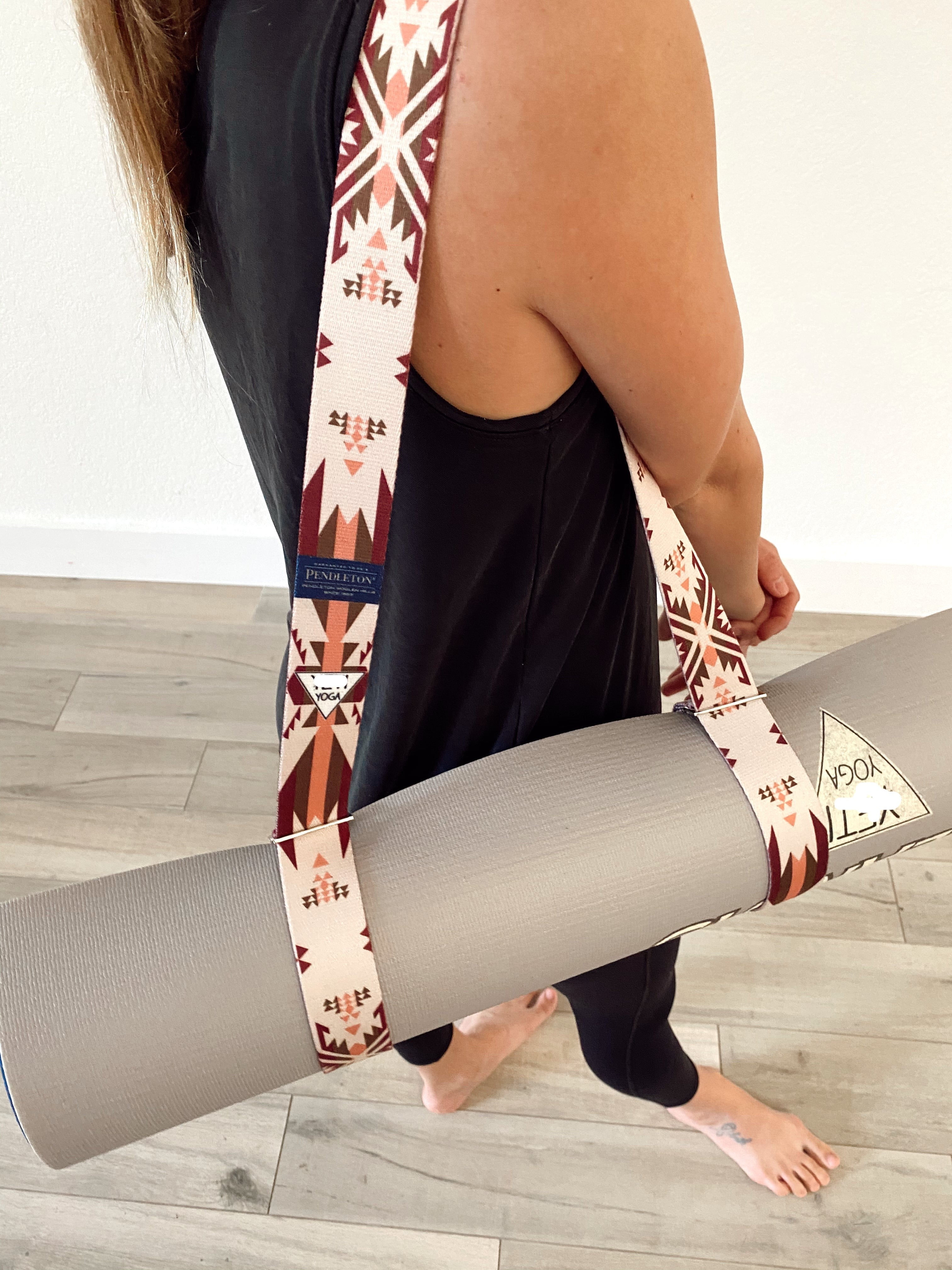 Yoga Carrying and Stretching Strap – Caramiamay