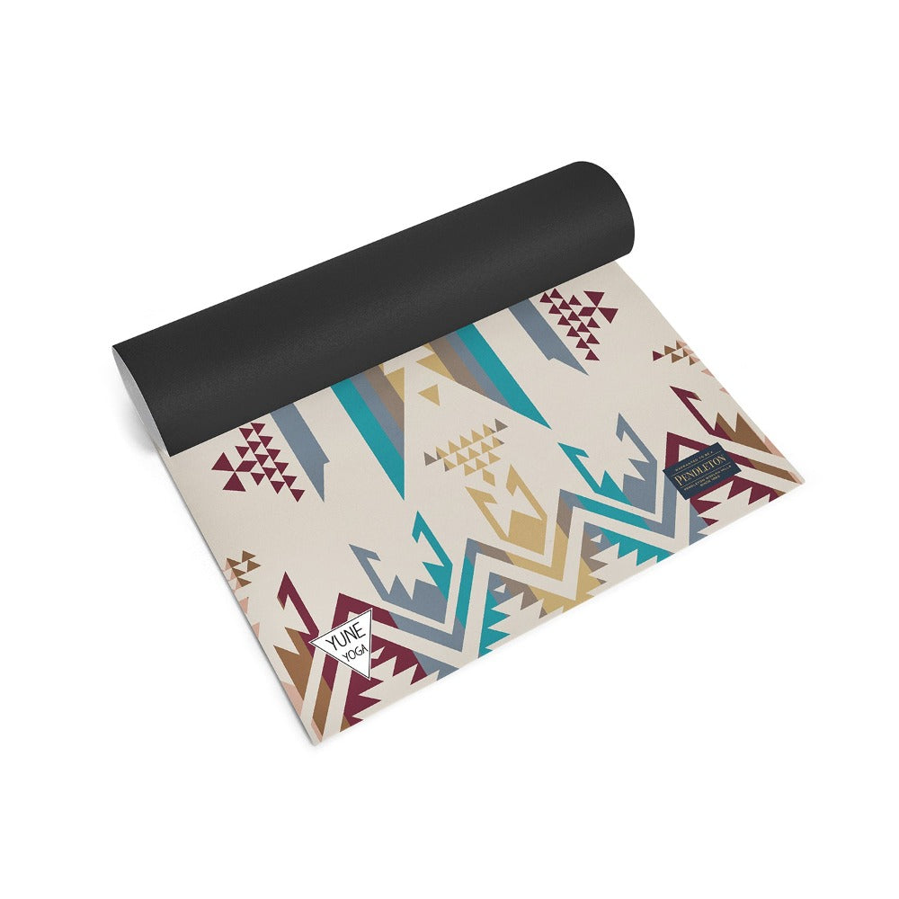 Pendleton White Sands PER fun floor mat for hot yoga